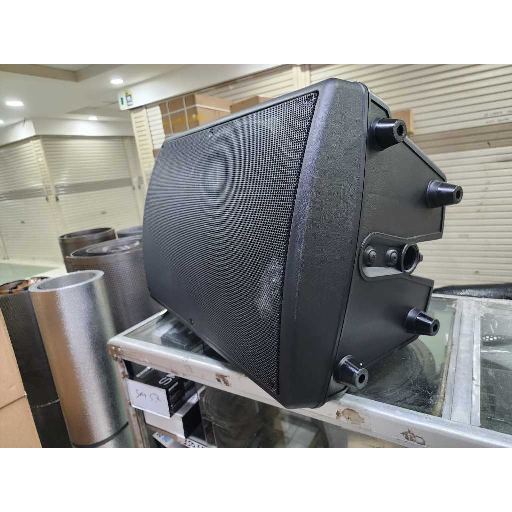 (JUAL 2 BUAH ) box speaker monitor 12" full ram 12-1 fiber plastik model PEAVEY