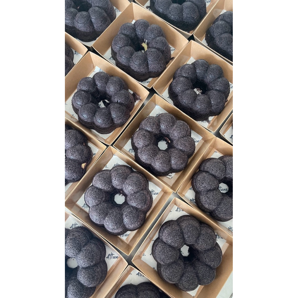 

Bolu ketan hitam kukus