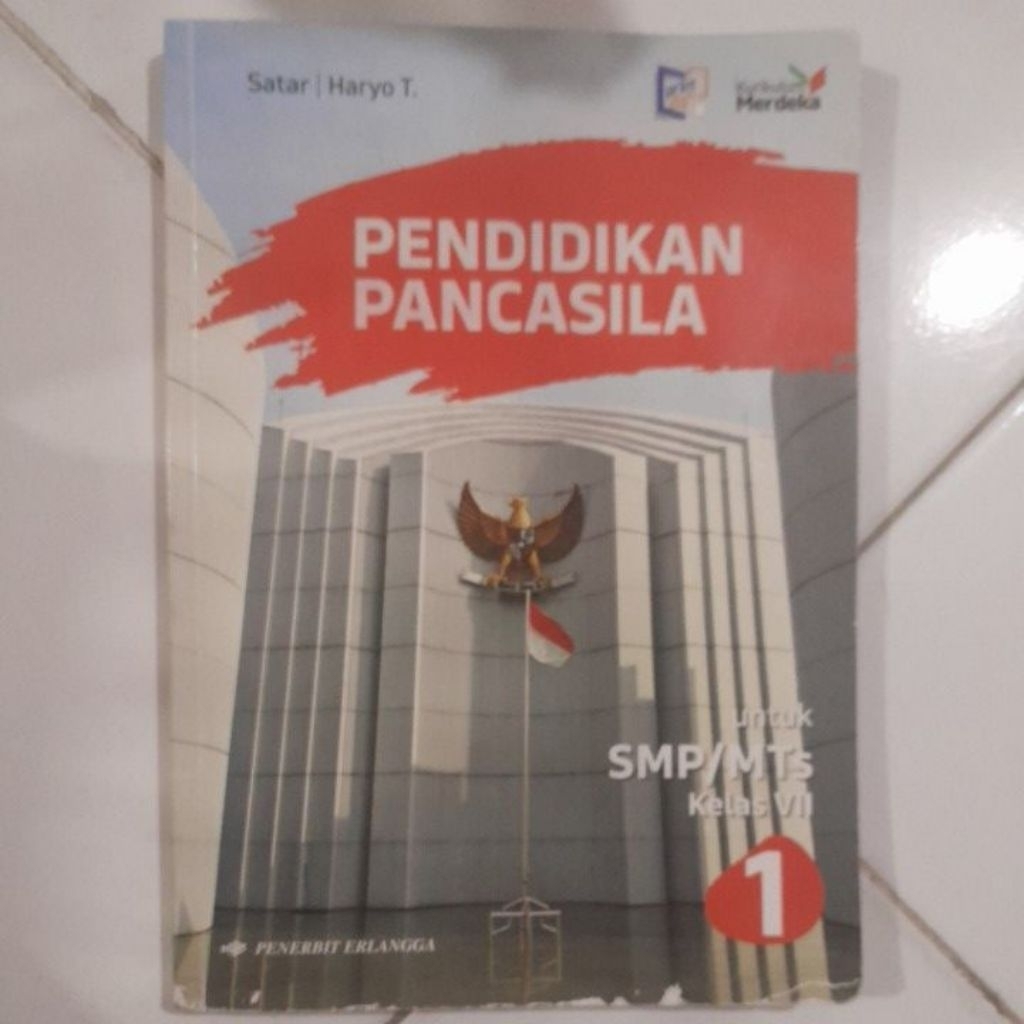 buku kelas 7  ppkn kurikulum merdeka penerbit erlangga