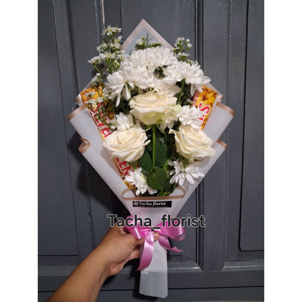 buket bunga mawar asli dan coklat