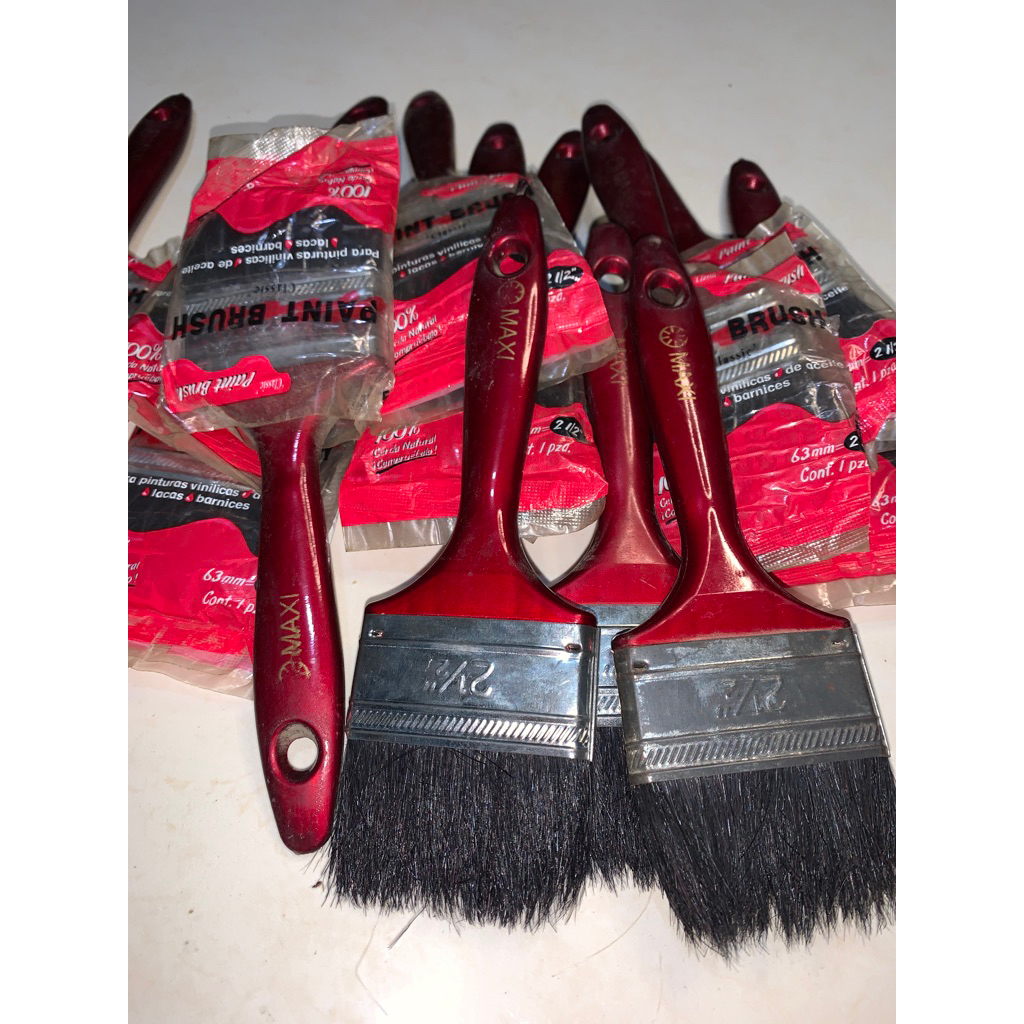 

kuas cat 2,5 inch merk MAXI