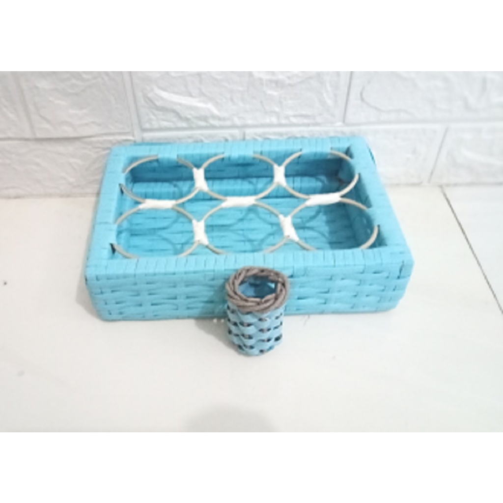 New terbaru TEMPAT AQUA GELAS KERANGKA BESI ISI 6 LUBANG Tempat aqua gelas kotak bahan rotan sinteti