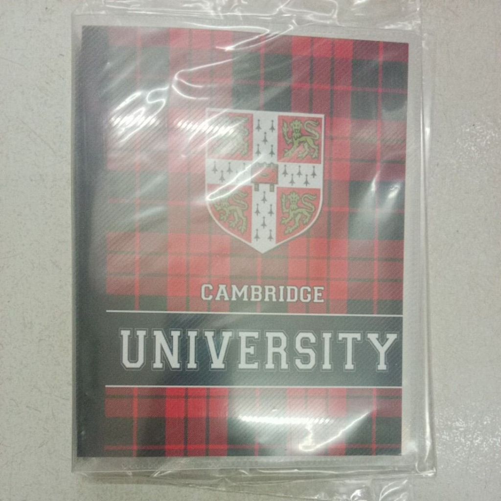 

BINDER A5 MOTIF MERAH ADA ISI 10LEMBAR MERK KIKY