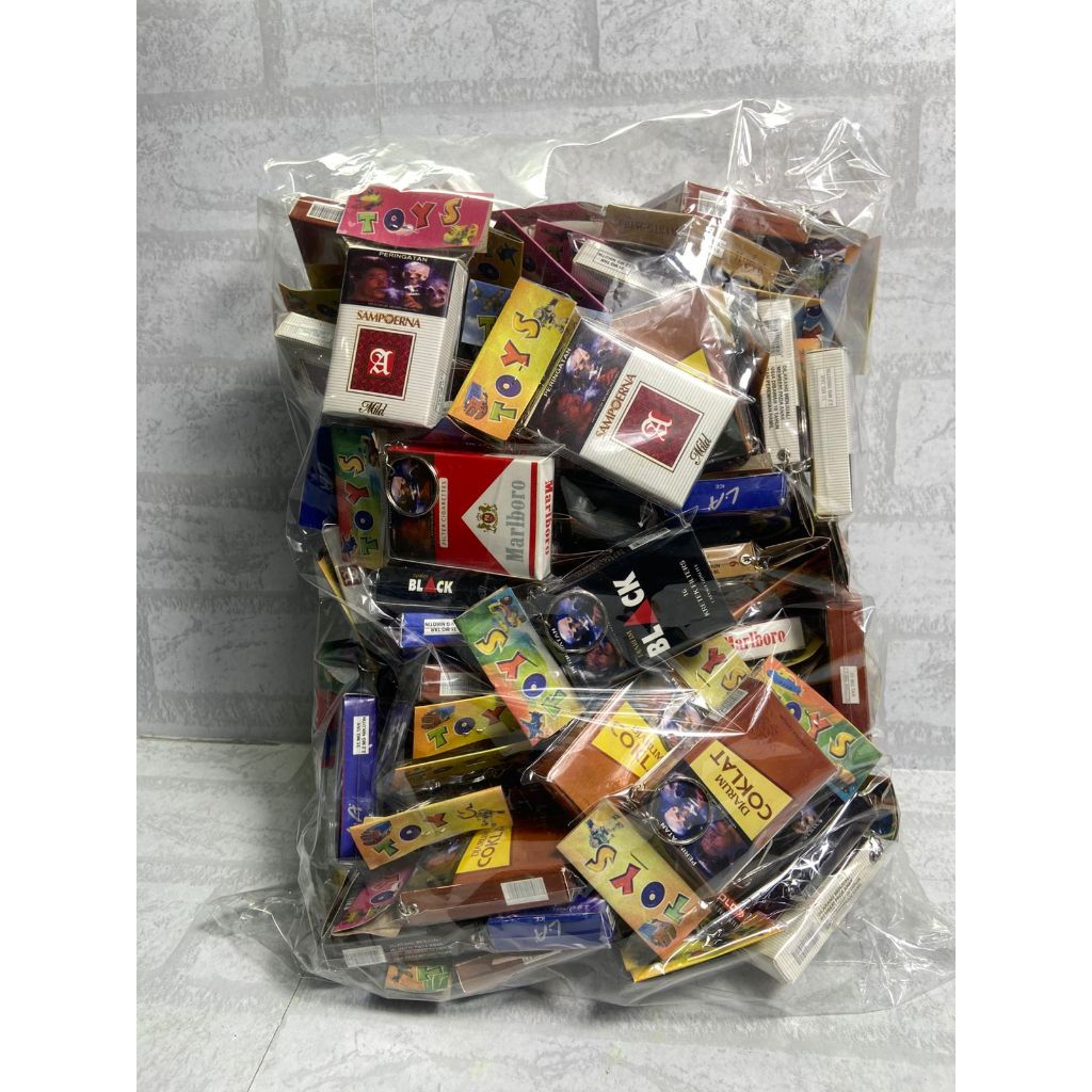 [SBI TOYS] Gantungan Kunci Model Bungkus Rokok