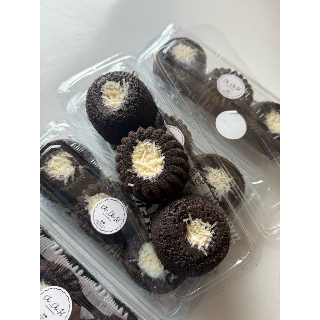 

BOLU KETAN HITAM KEJU LUMER ISI 3 PCS