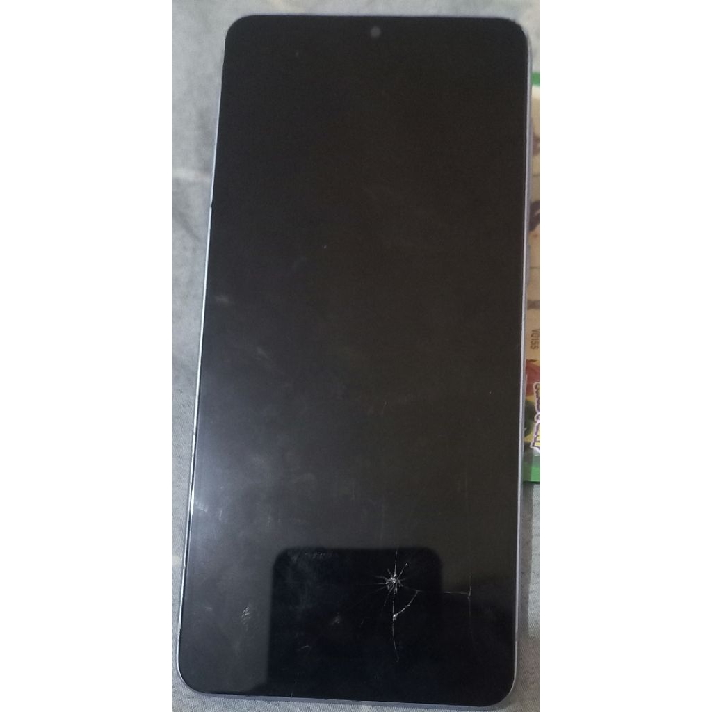 lcd batrai frem samsung a33 5G bukan ori copotan retak garansi normal