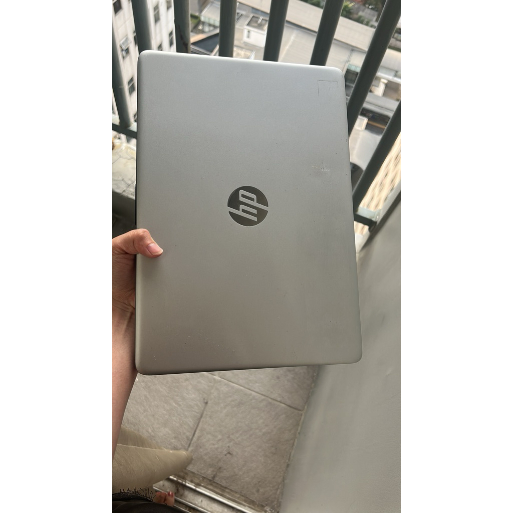 HP laptop 14s dk0073au