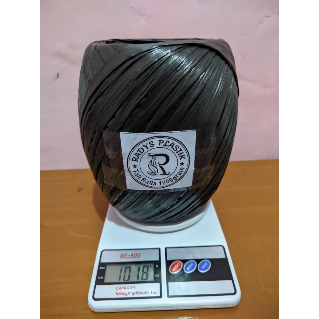 

Tali Rafia Hitam Tebal / Tali Rafia 1kg