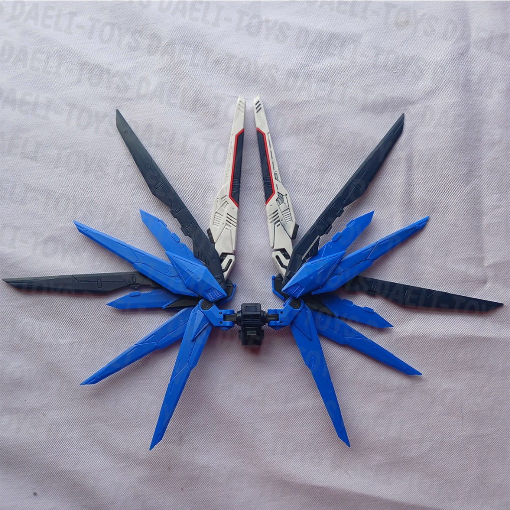 RG Freedom Gundam Sparepart Wings/backpack