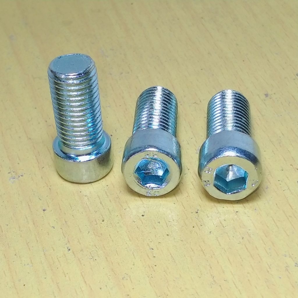 baut L m10x20 pitch 1,25 ulir kiri kunci L 6 Baut L baja grade 8.8 m10 halus