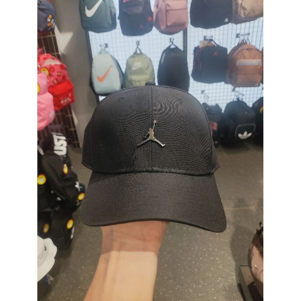 Topi Jordan Logo Metal 100% Original