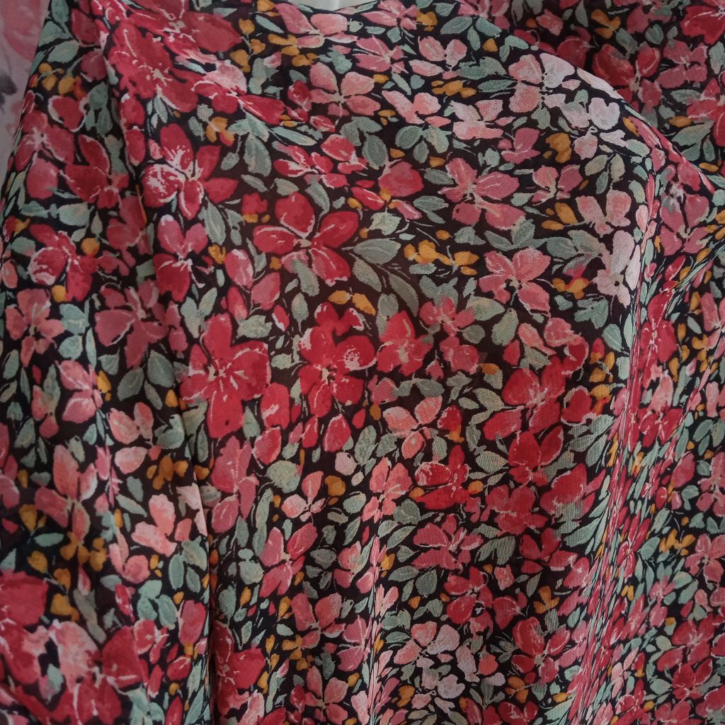 Kain Ceruti Motif Bunga - Kain Ceruty Motif - Kain Ceruti Meteran