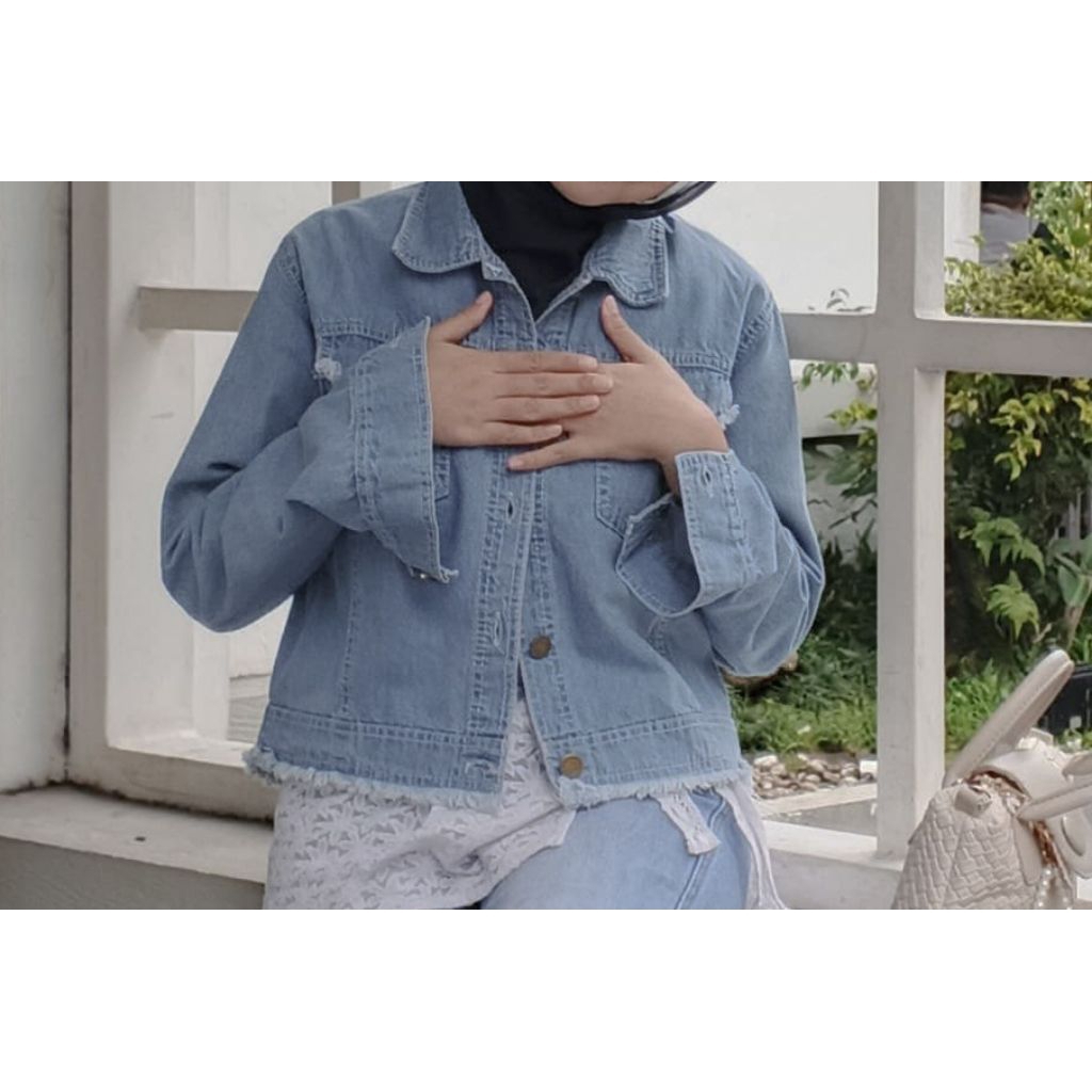 Preloved Crop Denim Jacket