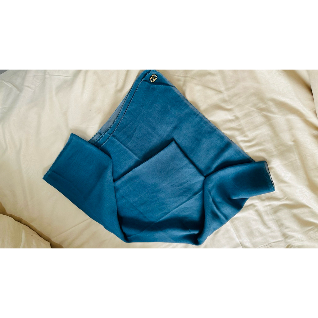 preloved buttonscarves hijab