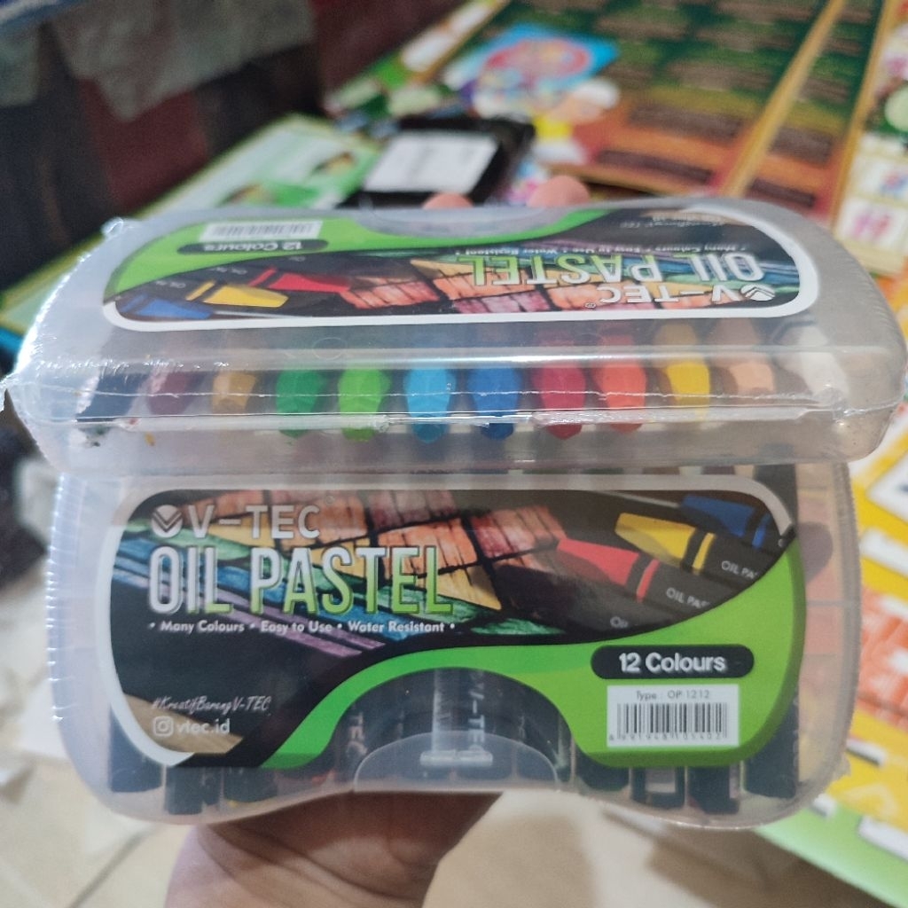 

Crayon kecil 12 Warna - Crayon V-Tec 1 Set Box Mika - Crayon