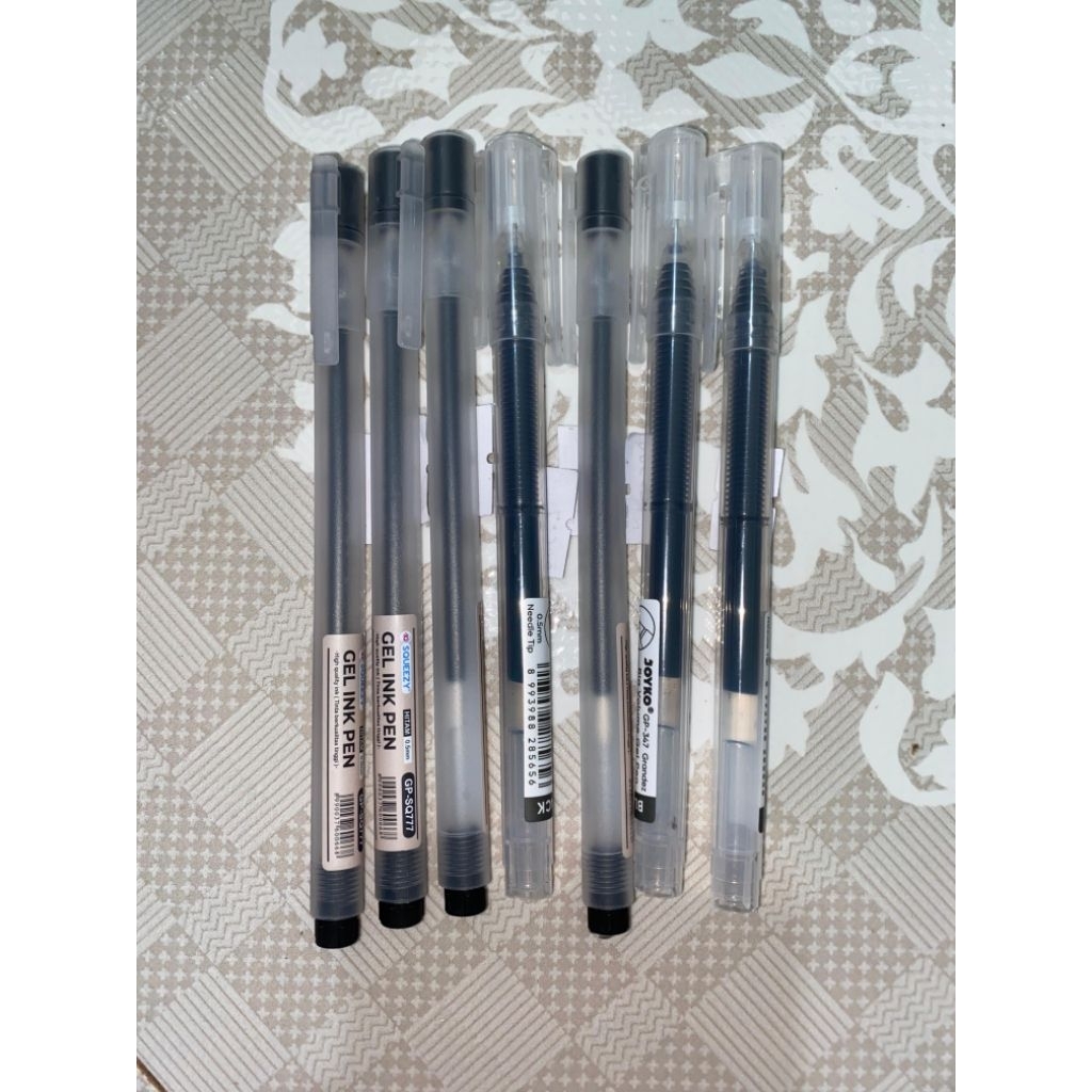 

1 pcs pena gel Joyko GP-347 Grandez dan pena gel Squeezy IAM GP-SQ777.