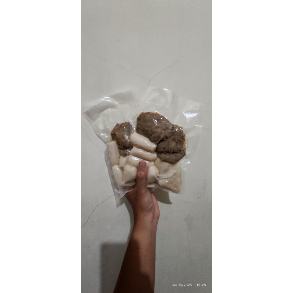 

Ayuk Pempek kombinasi lengkap isi 10 pcs