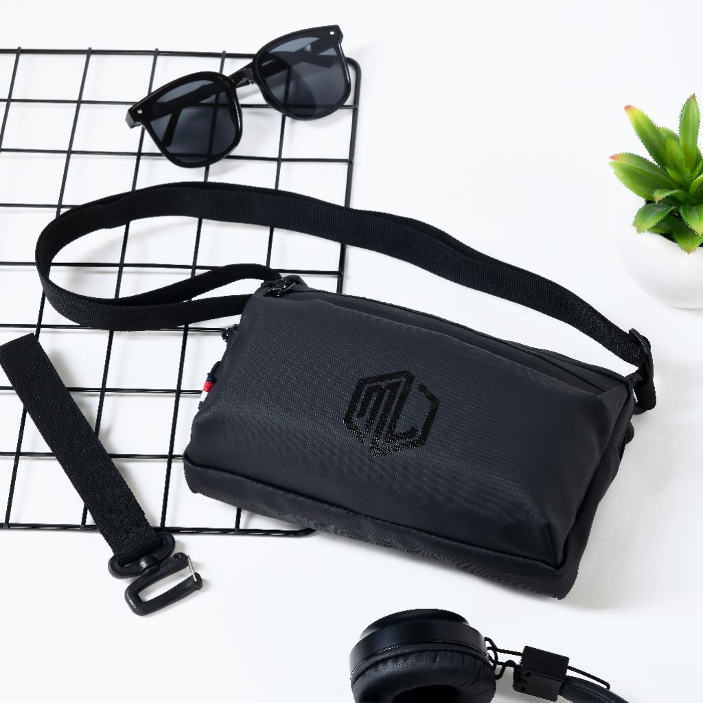 MOONLIGHT | Argus Handbag Pria Tas Selempang Clutch Bag Anti Air Multifungsi 3in1 - Hanging Wallet S