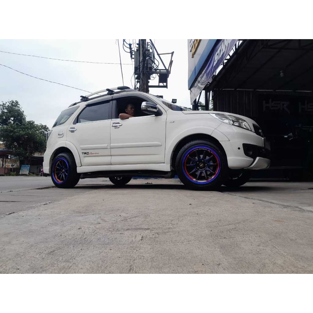 paket velg plus ban accelera 235 50 r18 untuk mobil rush use velg hsr toboali ring 18