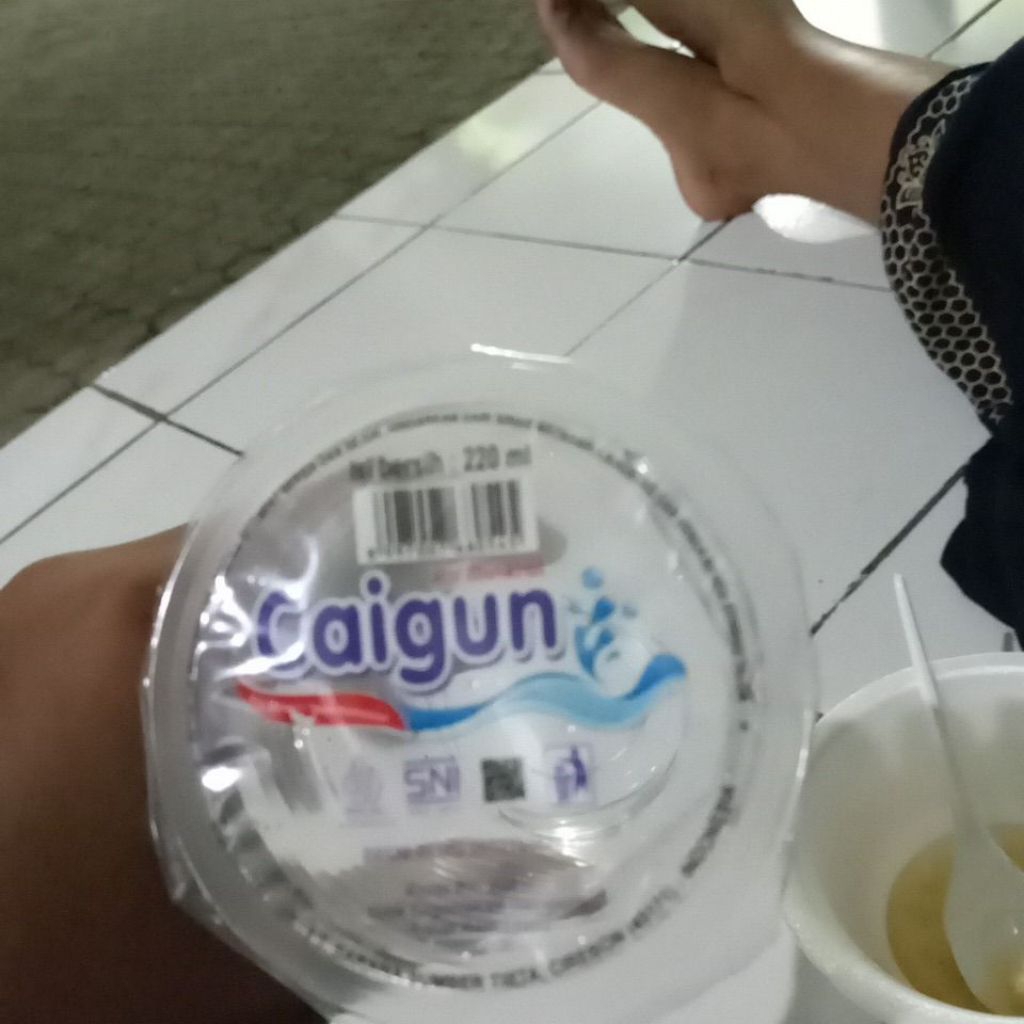 

air mineral kemasan cap