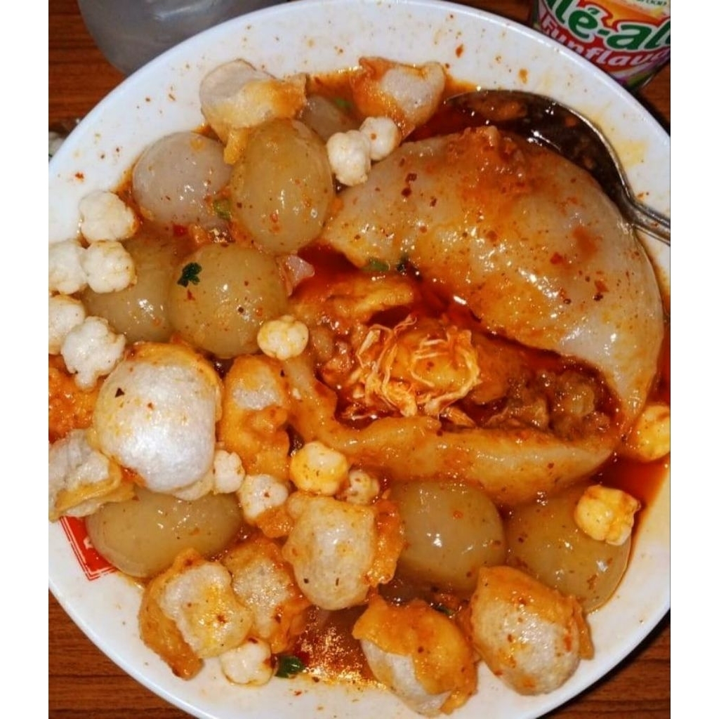 

Baso aci isi ayam suwir jumbo mercon pedas santos Food