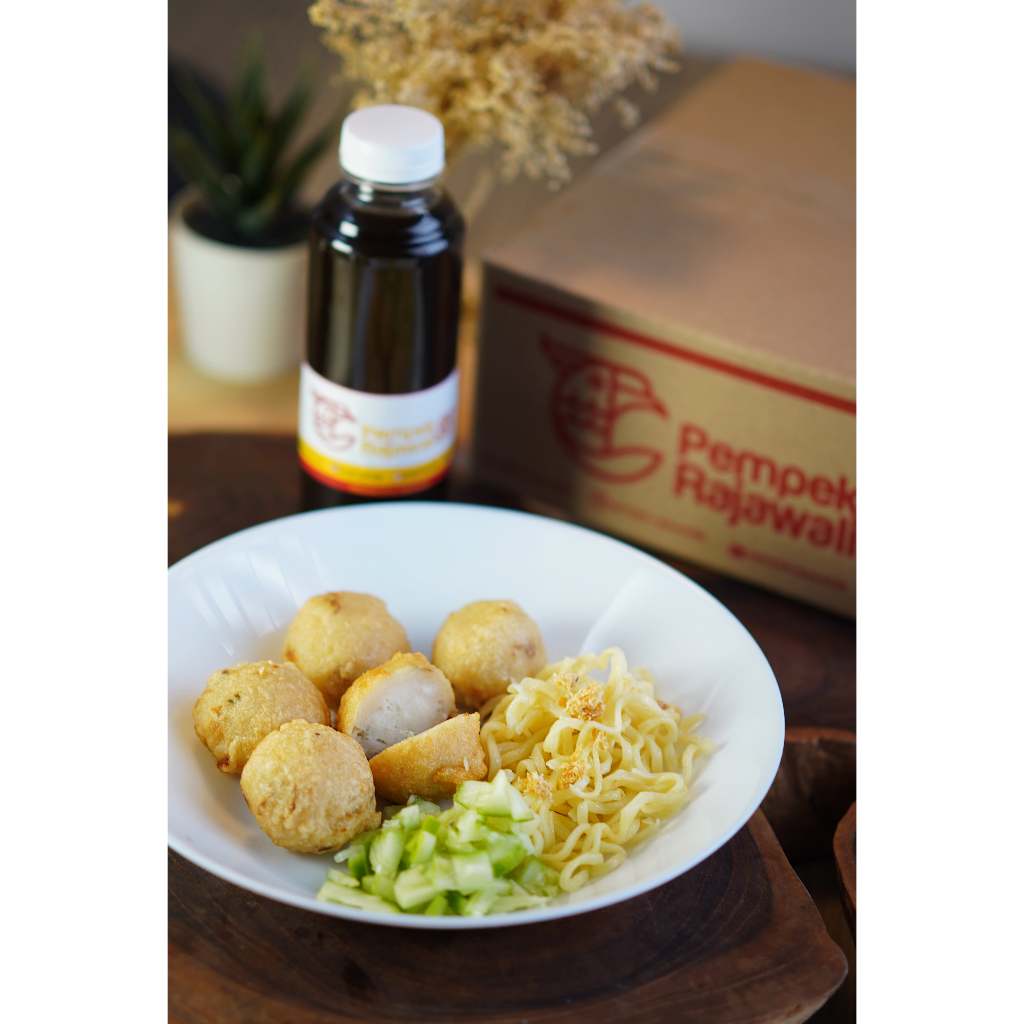 

Pempek Palembang Asli Adaan 10 pcs - Pempek Rajawali88