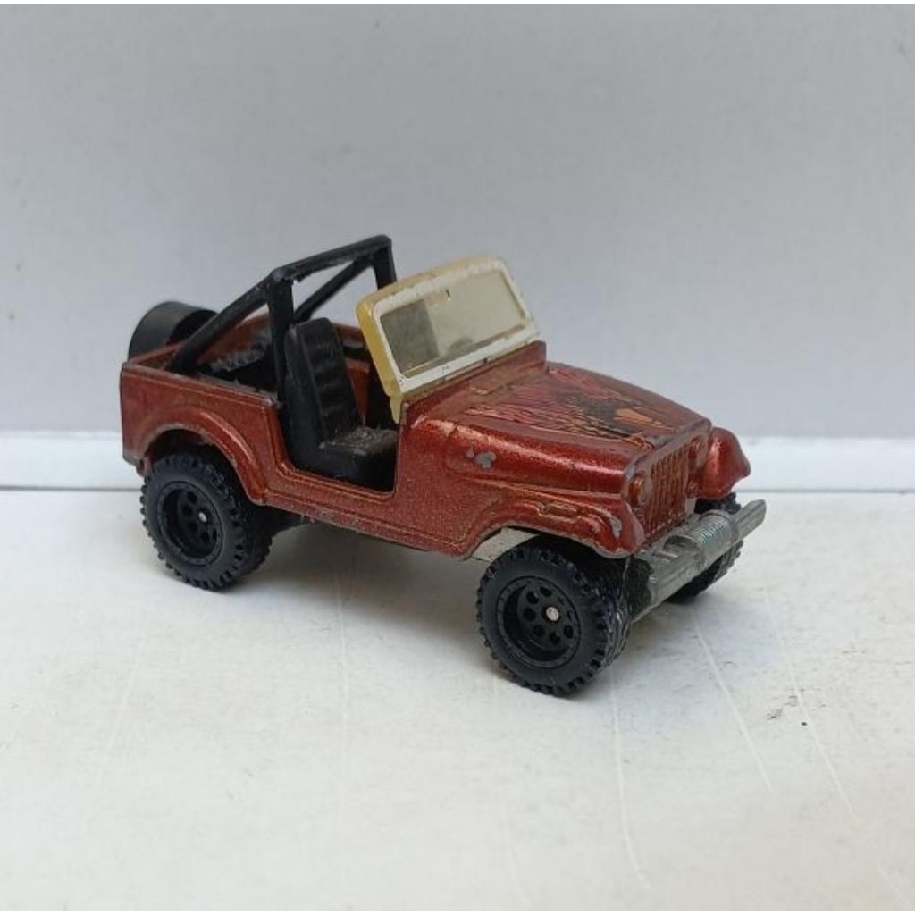 hot wheels jeep cj7 cj-7 loose diecast 1/64 custom ban karet (t)
