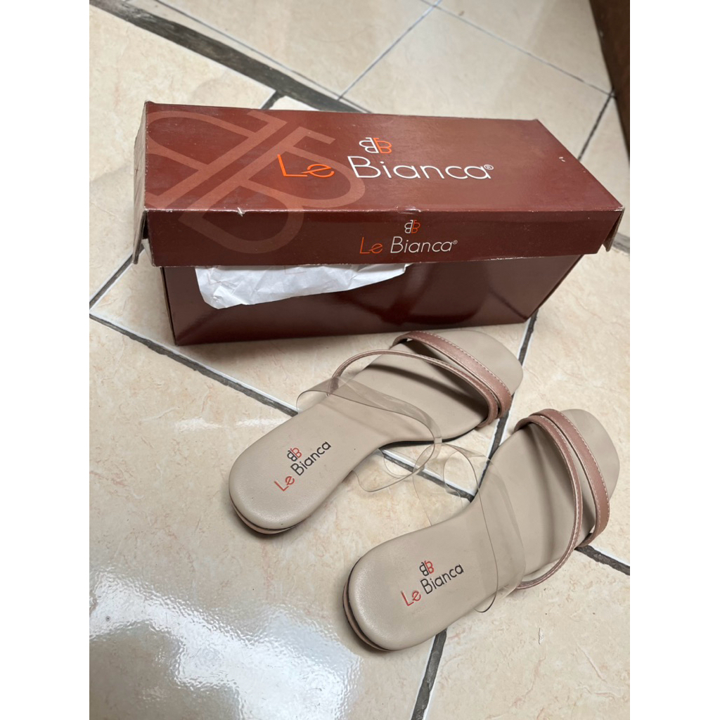 Le Bianca sandal wanita - SALEM flat sandal 37
