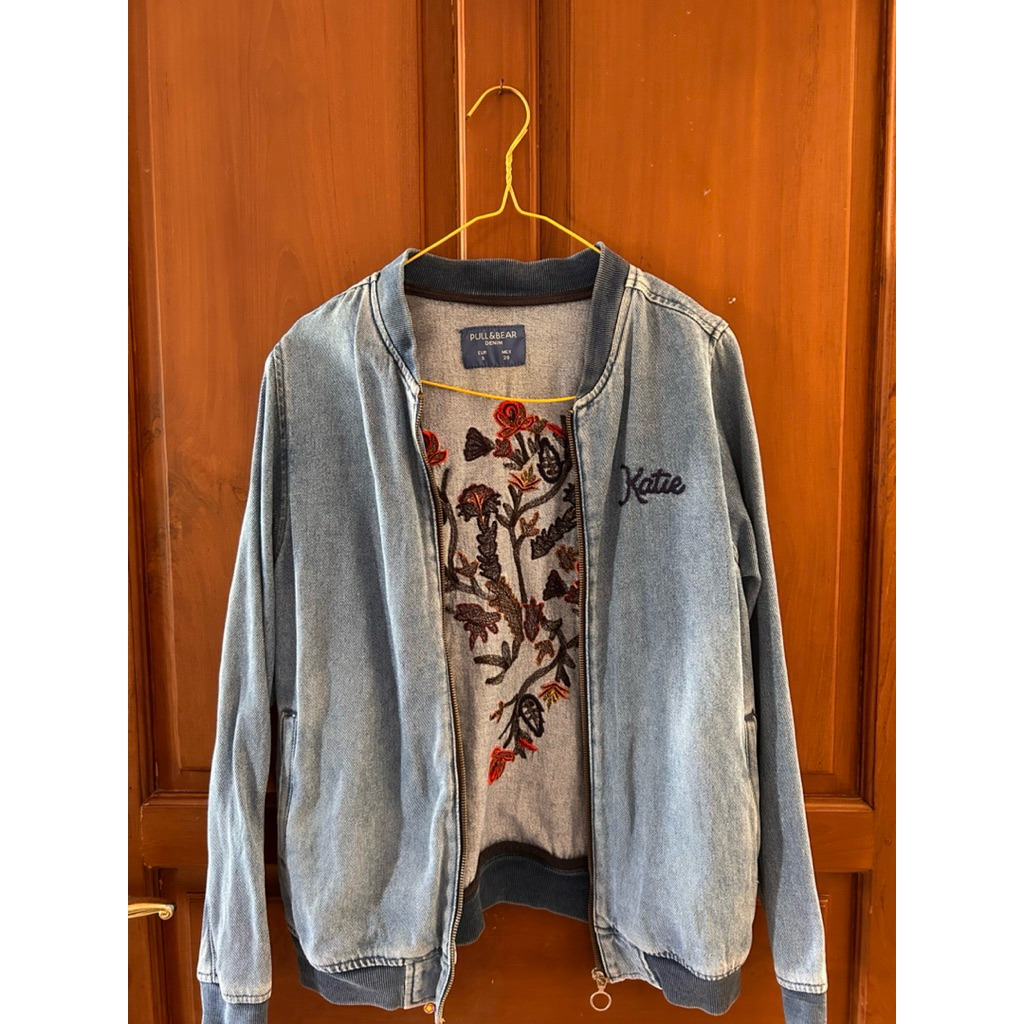 PULL&BEAR ORIGINAL Jaket Denim Bunga (prelove)