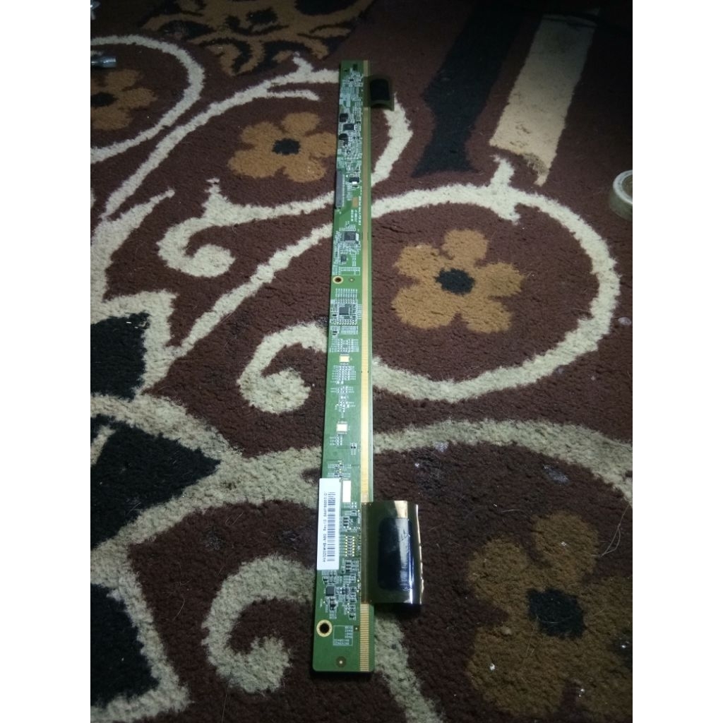 Tcon t con tico tikon tekon tv LG 32LH500D 32LH500