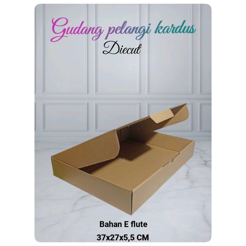 

kardus karton box uk. 37x27x5,5 cm .......model die cut/pizza