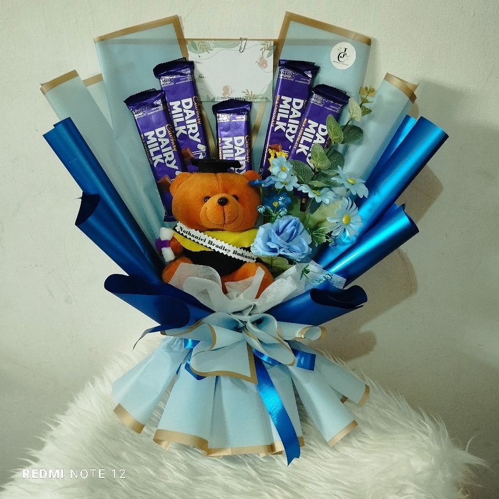 

Buket wisuda coklat
