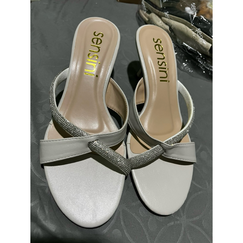 SENSINI SANDAL HEELS