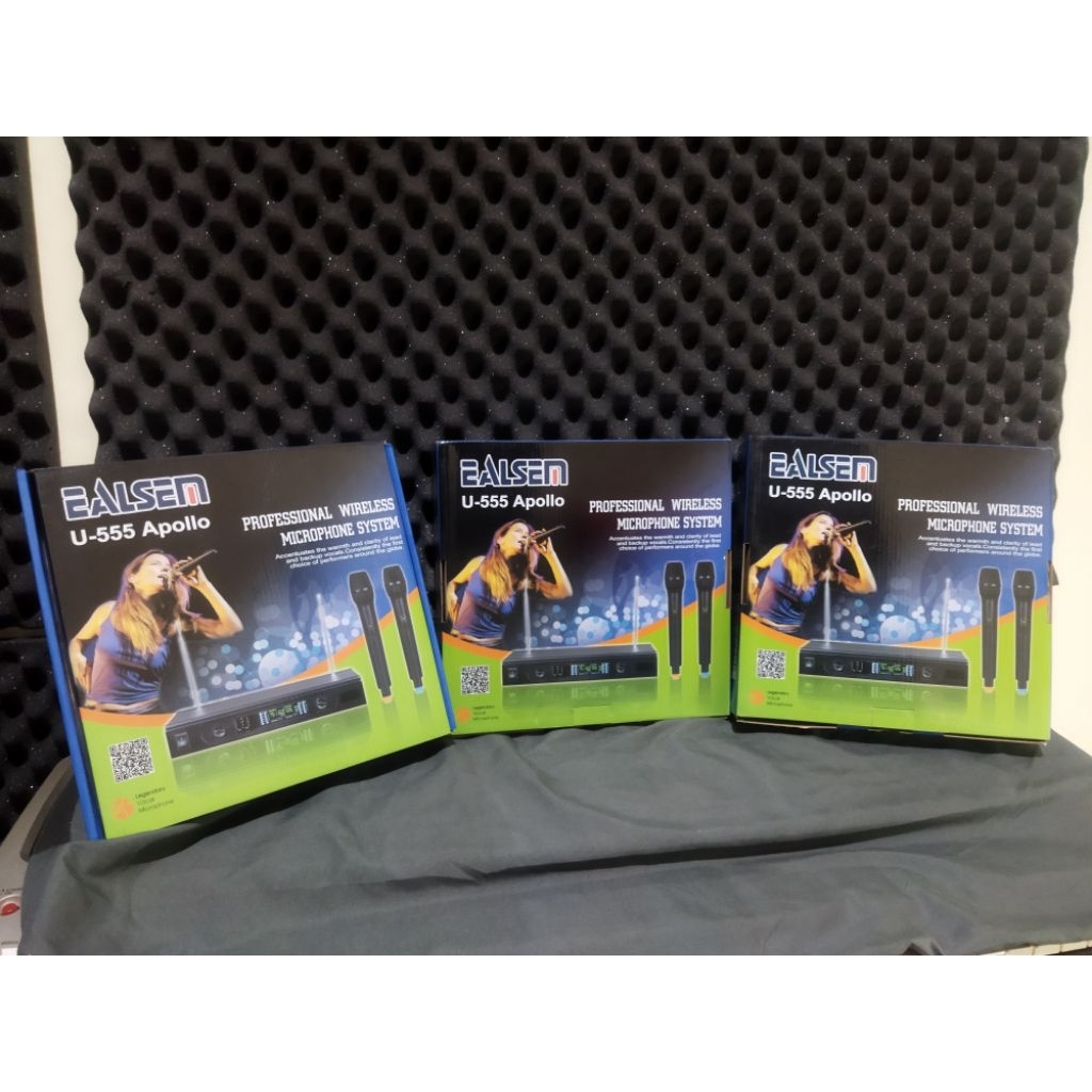 EALSEM U-555 Apollo PROFESIONAL WIRELESS MICROPHONE SYSTEM NEW