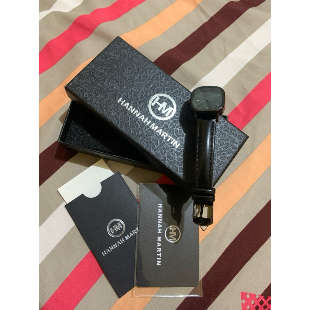 Jam tangan Hannah Martin Secound
