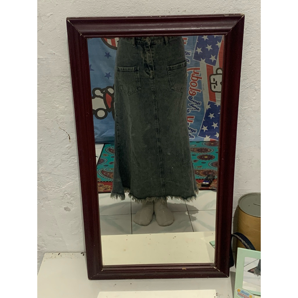 PRELOVED | Y2k. HANYA DIPAKAI 2 KALI ROK MIDI DENIM HINGHWAIST BIRU RETRO