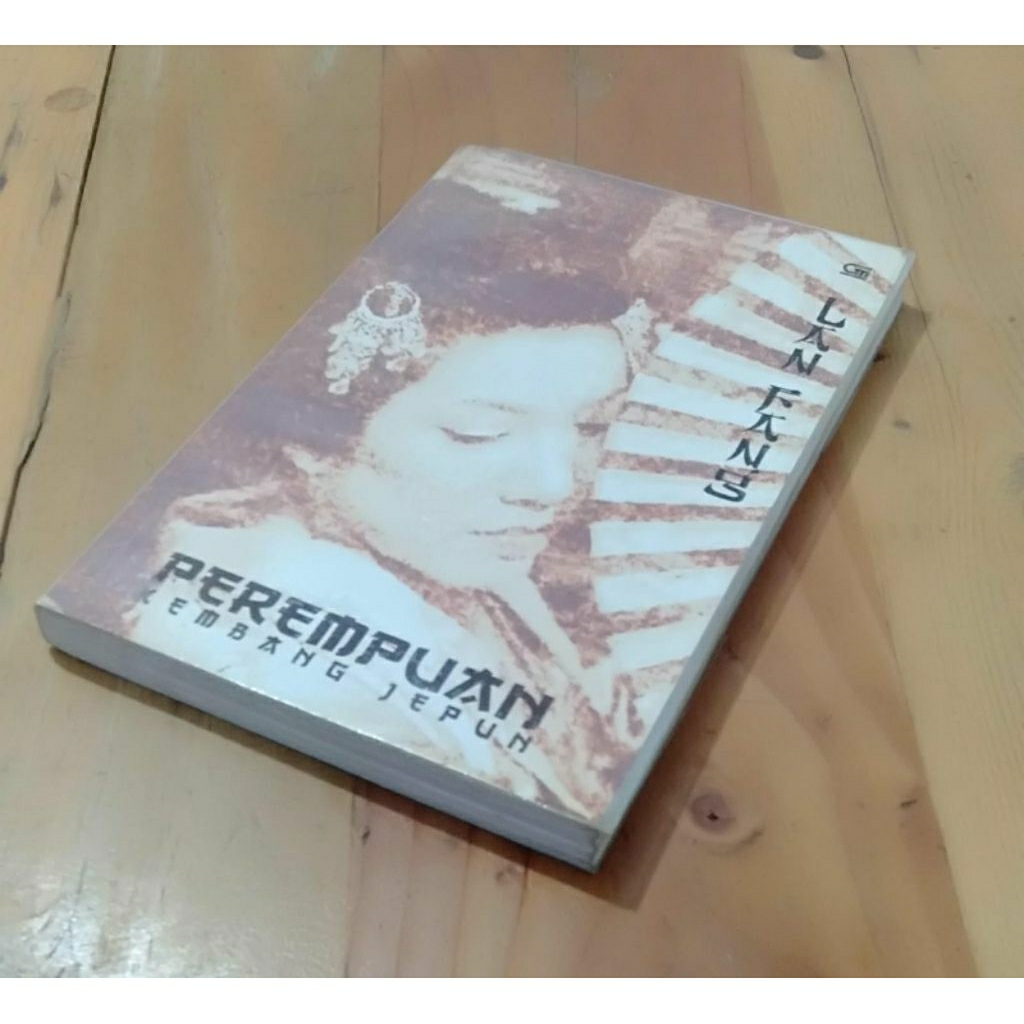 perempuan kembang Jepun