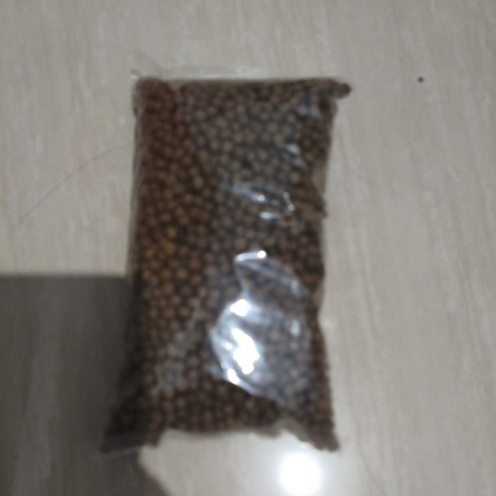 PELET BUTIRAN UNTUK IKAN AIR TAWAR ( NILA, PATIN,, DLL)