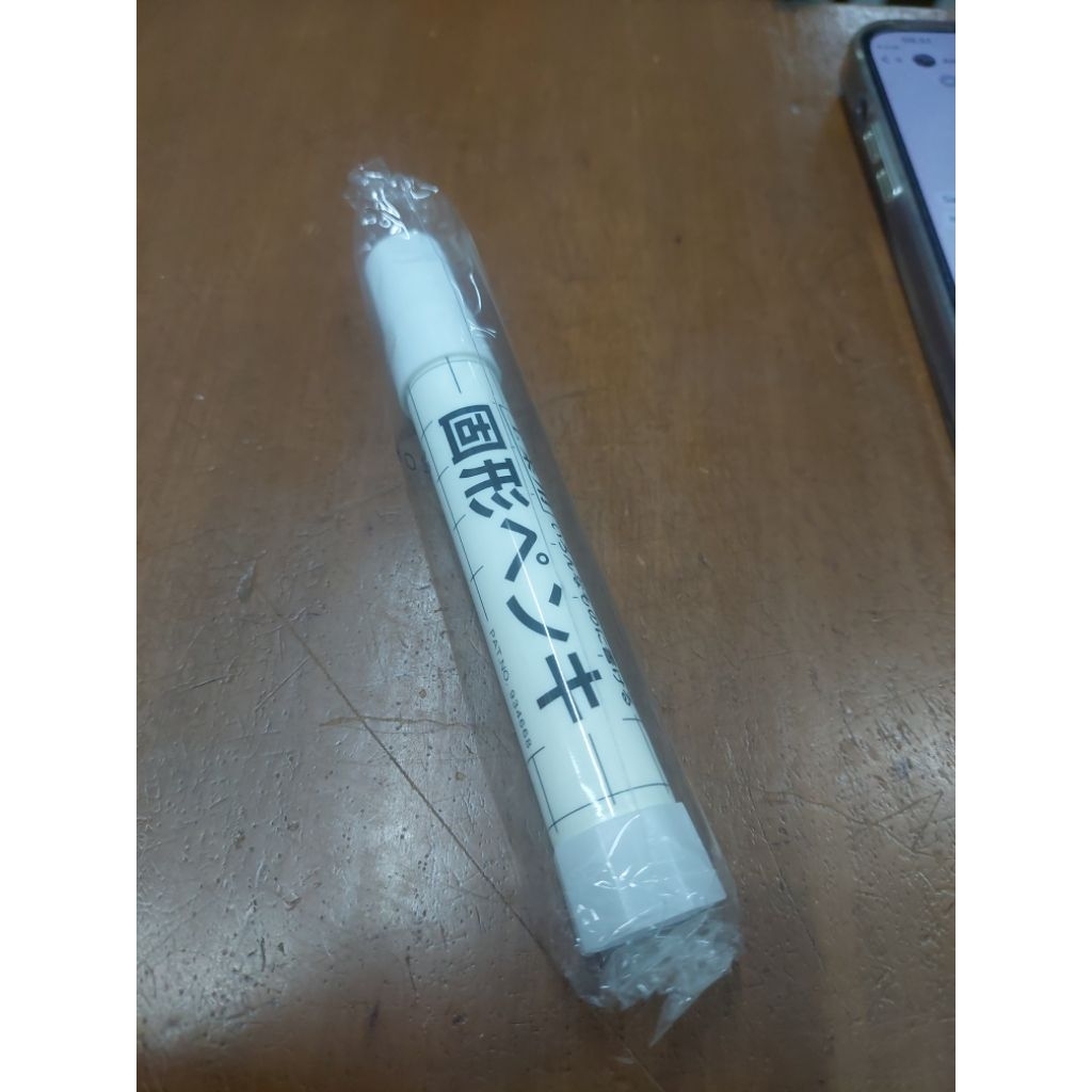 

sakura steel marker spidol permanent marker white putih