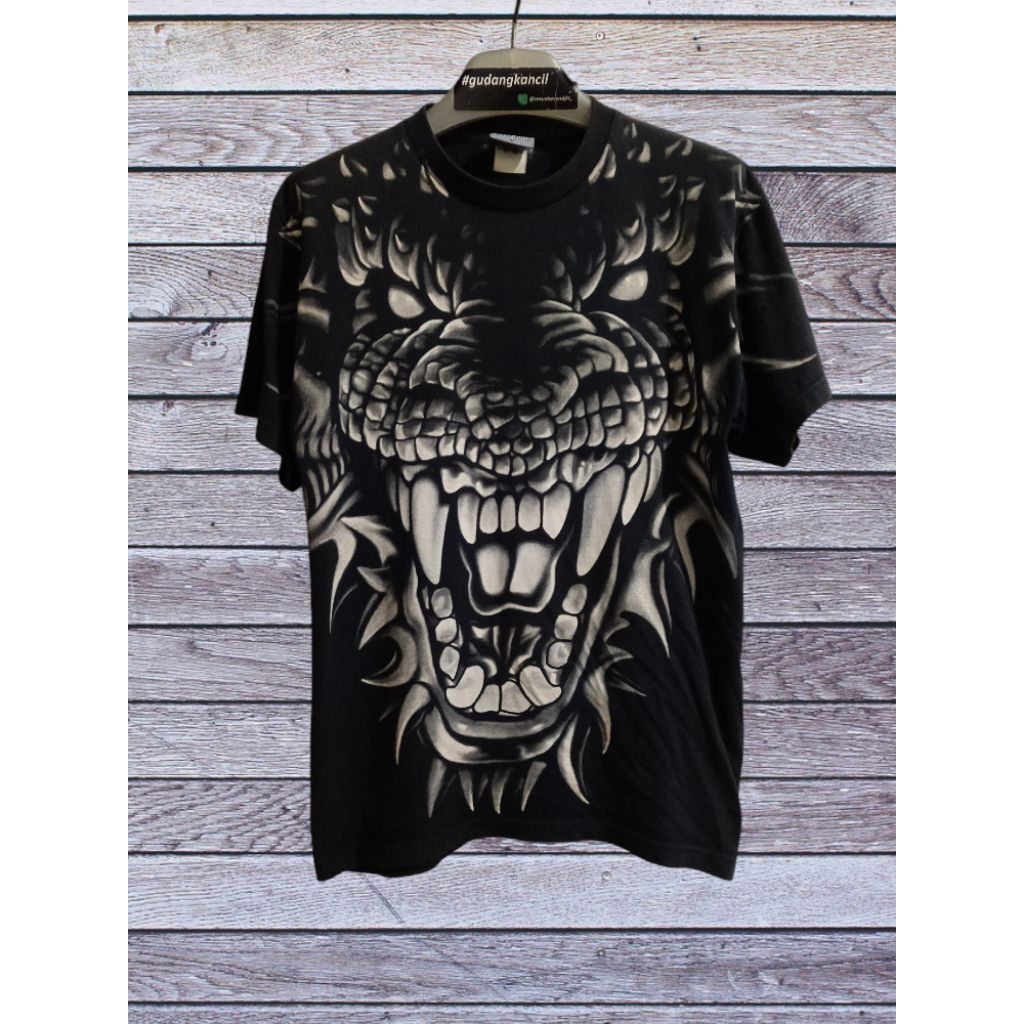 "Seben Zero One - Crazy Dragon AOP" Y2K affliction vintage tshirt