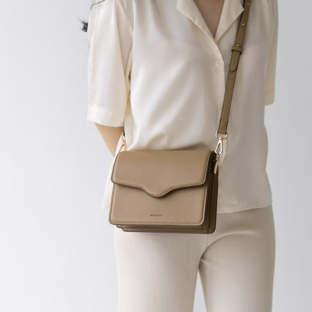 PRELOVED - Holdrey Alba Bag Small Latte | Shoulder Bag | Sling bag