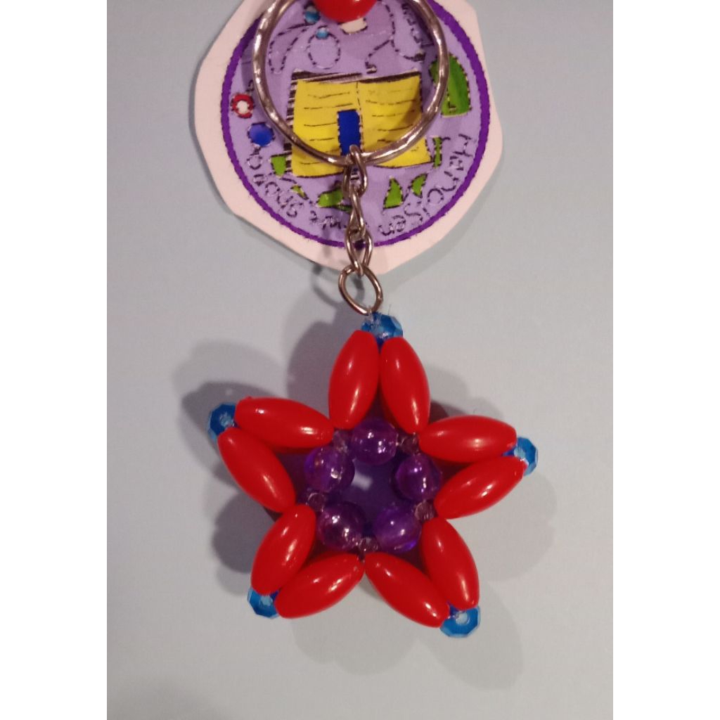 gantungan kunci manik manik plastik bintang 5a