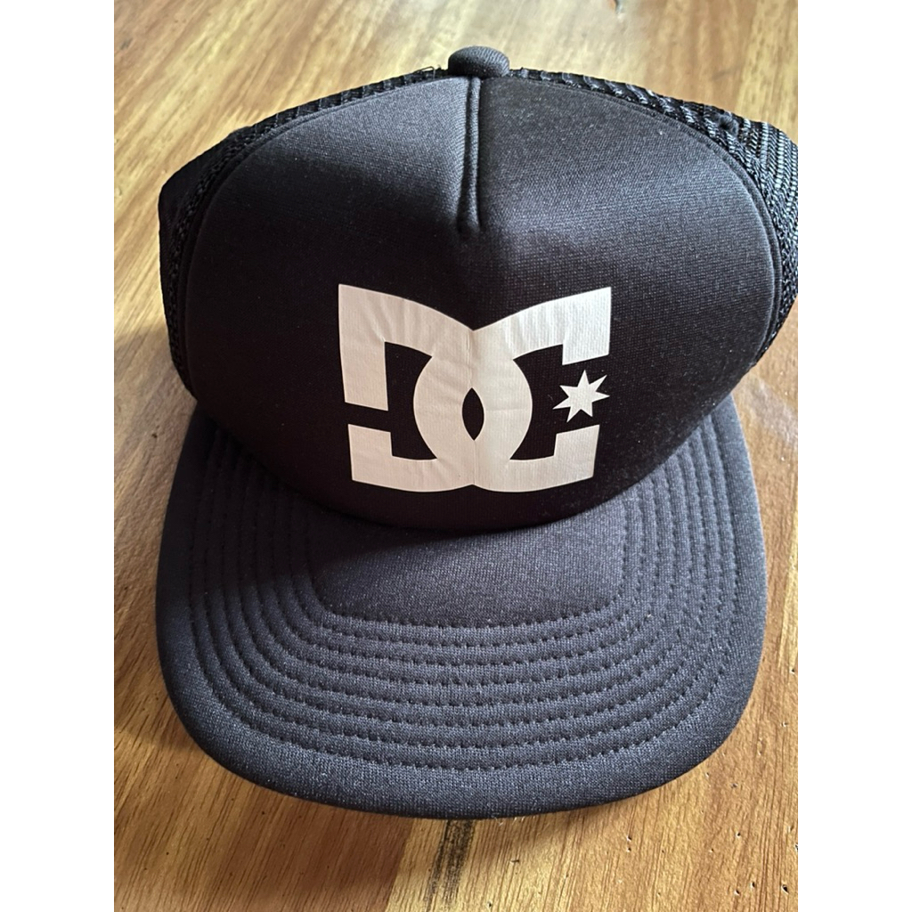 topi filla dc original