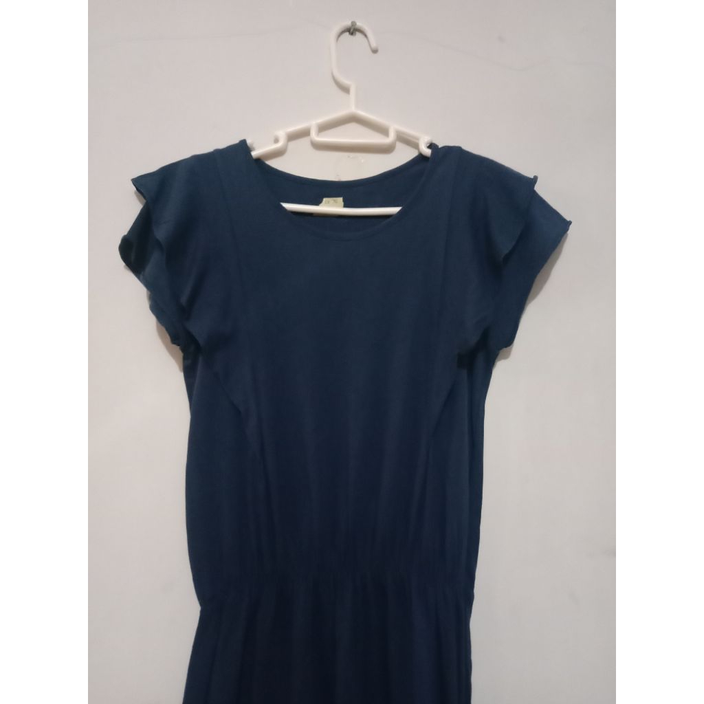 Dress Warna Biru Navy