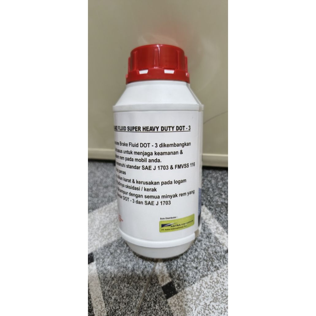 minyak rem mobil dan motor DOT 3 warna putih