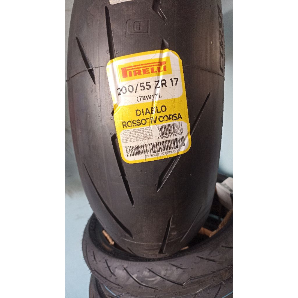 Ban motor Pirelli Diablo rosso 4 Corsa, 200/55 R 17