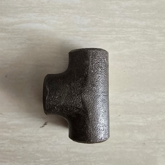 Tee Las ¾ Dim | Sambungan Pipa Las Besi Cor | Fitting Las Cabang T – Koneksi Las Pipa Besi ¾ Inch