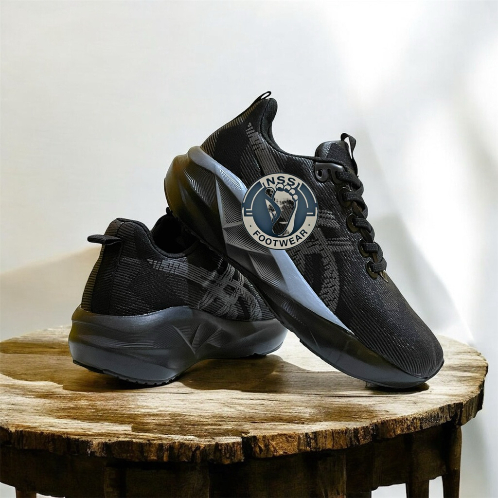 sepatu olahraga lari pria nov4blast 5 / sepatu running pria