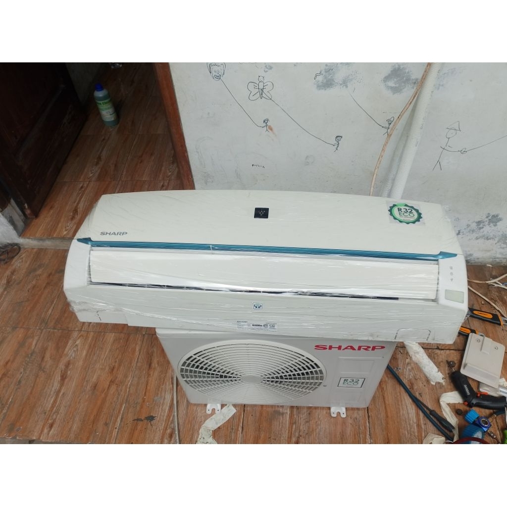 AC SHARP 1PK YUNIT ONLY FREON R32 BERGARANSI