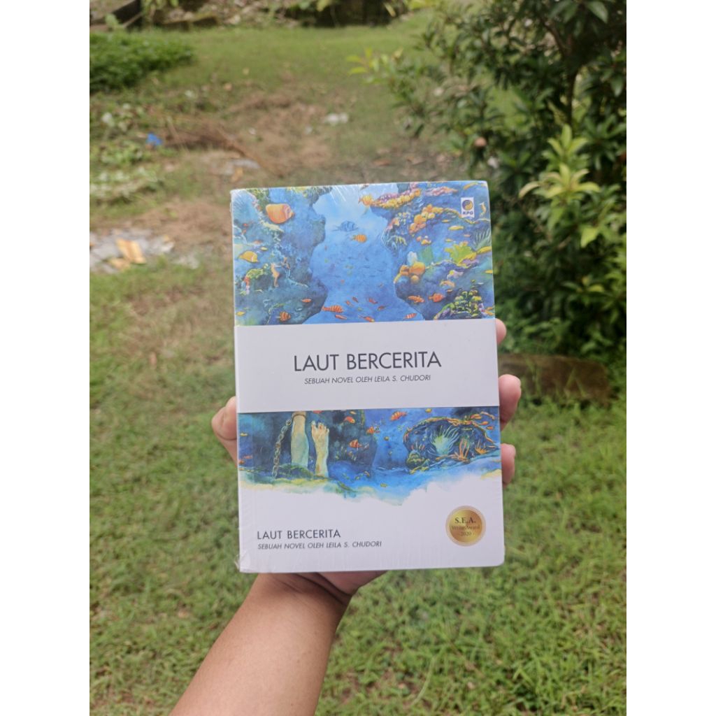 NOVEL LAUT BERCERITA